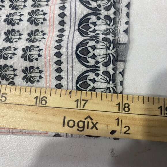 Croft & Barrow Button Up Top Womens L Black White Abstract 3/4 Sleeve Lightweig - Picture 11 of 12